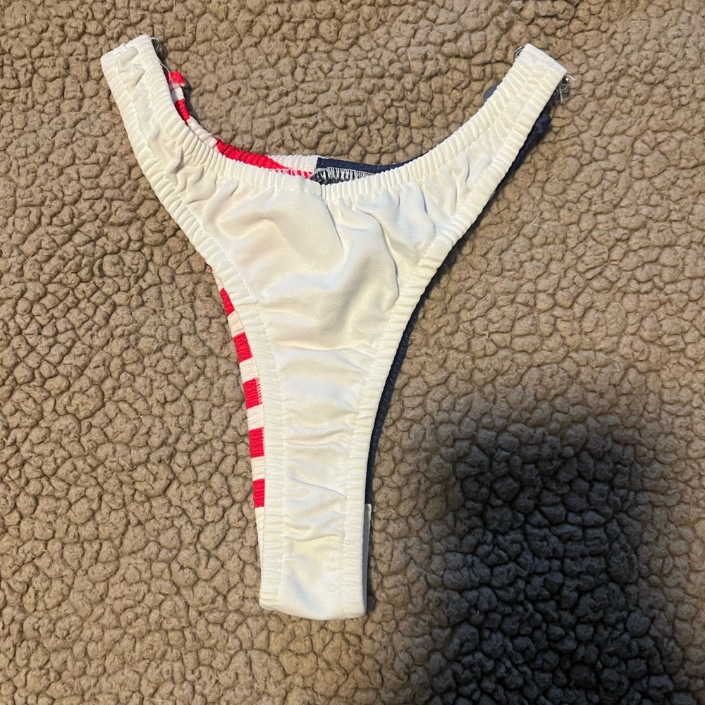 New never worn - Picture 2 of 5